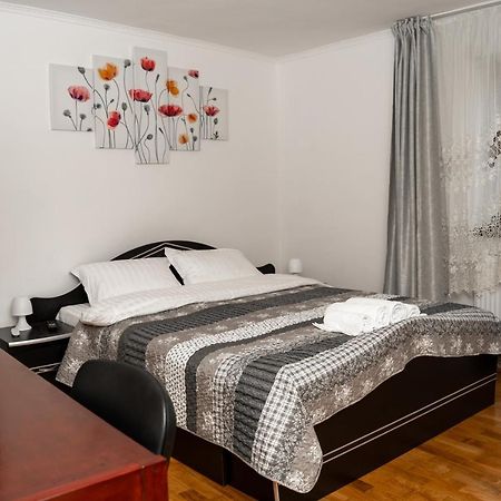 Apartament Panoramic la casa in comuna Răşinari Esterno foto